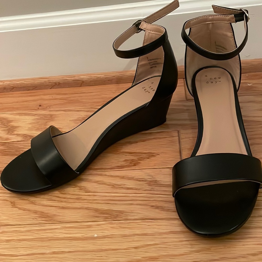 Black, strappy wedge heels size 9
